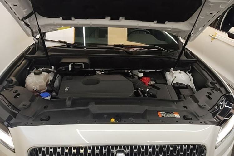 Used Lincoln Nautilus 2021 2.0T Four-Wheel Drive Luxury Edition Engine Bay