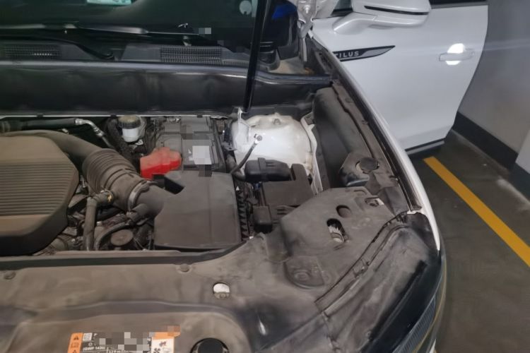 Used Lincoln Nautilus 2021 2.0T Four-Wheel Drive Luxury Edition Engine Bay Left