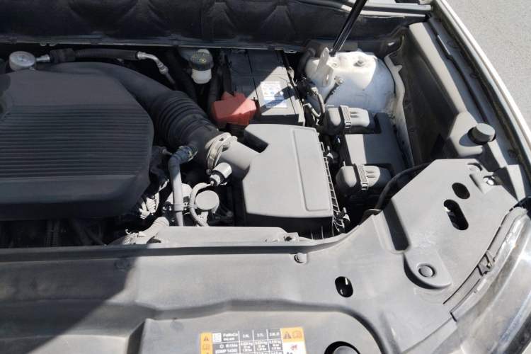 Used Lincoln Nautilus 2021 2.0T Four-Wheel Drive Luxury Edition Engine Bay Left