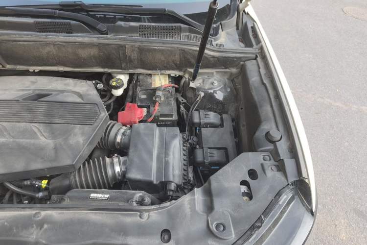 Used Lincoln Nautilus 2021 2.7T Four-Wheel Drive Prestige Edition Engine Bay Left
