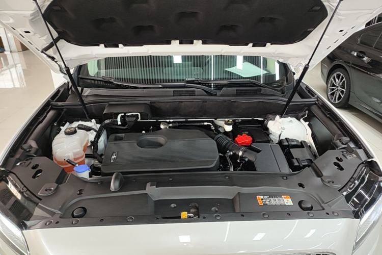 Used Lincoln Nautilus 2021 2.0T Four-Wheel Drive Luxury Edition Engine Bay