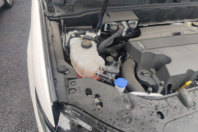 Used Lincoln Nautilus 2021 2.7T Four-Wheel Drive Prestige Edition Engine Bay Right