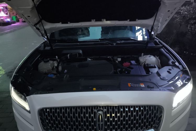Used Lincoln Nautilus 2021 2.0T Four-Wheel Drive Luxury Edition Engine Bay