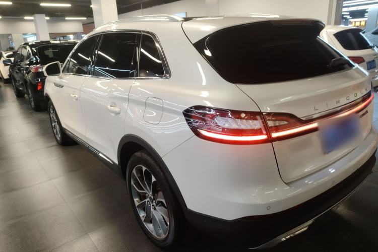 Used Lincoln Nautilus 2021 2.0T Four-Wheel Drive Luxury Edition Exterior 2