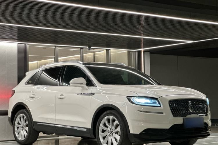 Used Lincoln Nautilus 2021 2.0T Four-Wheel Drive Luxury Edition Exterior 2