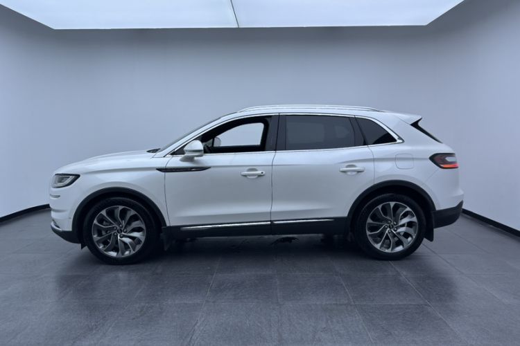 Used Lincoln Nautilus 2021 2.0T Four-Wheel Drive Luxury Edition Exterior 4