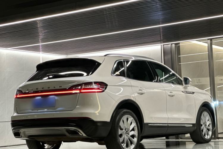 Used Lincoln Nautilus 2021 2.0T Four-Wheel Drive Luxury Edition Exterior 6