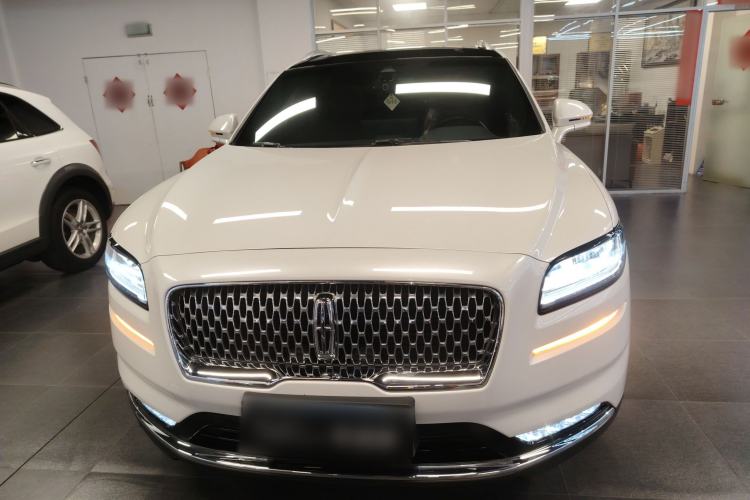 Used Lincoln Nautilus 2021 2.0T Four-Wheel Drive Luxury Edition Front