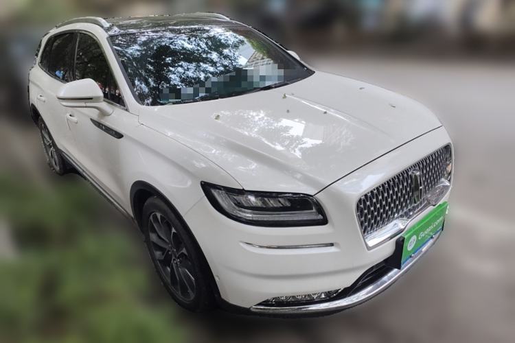 Used Lincoln Nautilus 2021 2.0T Four-Wheel Drive Luxury Edition Front Right 45 Deg