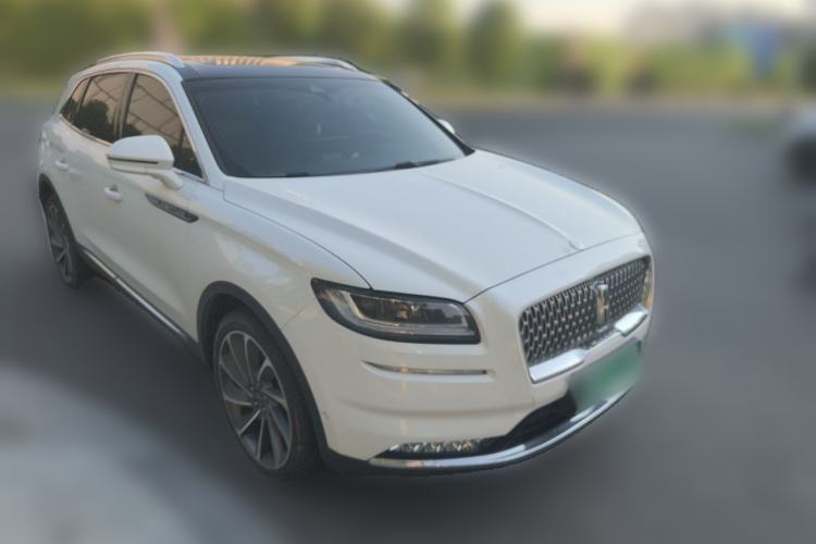 Used Lincoln Nautilus 2021 2.7T Four-Wheel Drive Prestige Edition Front Right 45 Deg