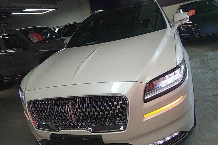 Used Lincoln Nautilus 2021 2.0T Four-Wheel Drive Luxury Edition Front