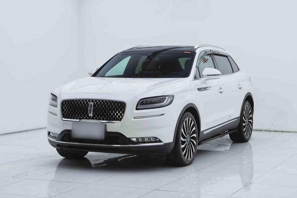 Lincoln Nautilus 2021