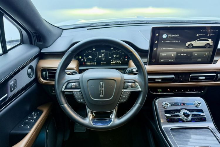 Used Lincoln Nautilus 2021 2.0T Four-Wheel Drive Luxury Edition Interior 3