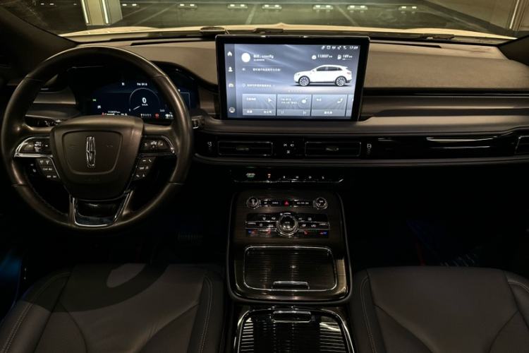 Used Lincoln Nautilus 2021 2.0T Four-Wheel Drive Luxury Edition Interior 4