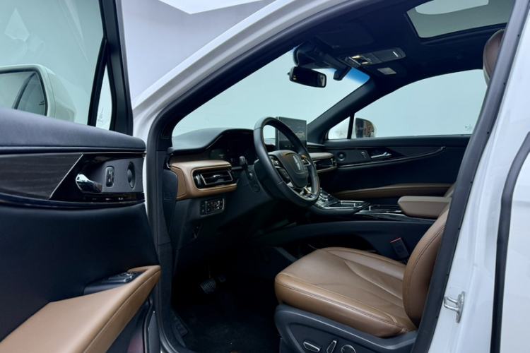 Used Lincoln Nautilus 2021 2.0T Four-Wheel Drive Luxury Edition Interior 8