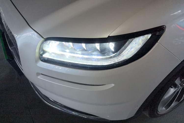 Used Lincoln Nautilus 2021 2.7T Four-Wheel Drive Prestige Edition Left Front Headlight