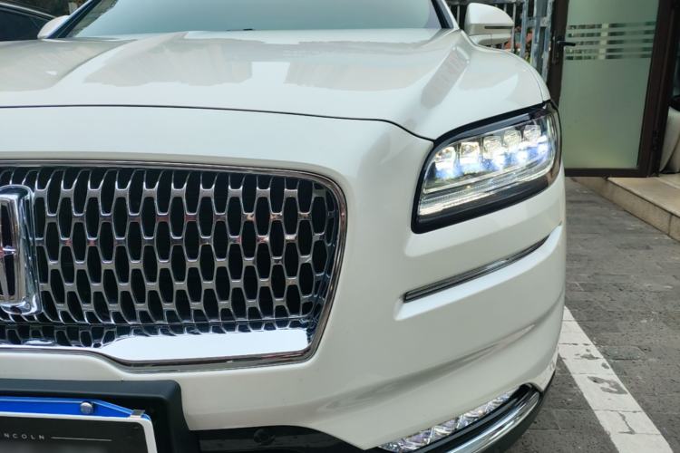 Used Lincoln Nautilus 2021 Revised Version 2.7T Four-Wheel Drive Prestige Edition Left Front Headlight