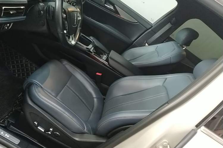 Used Lincoln Nautilus 2021 2.7T Four-Wheel Drive Prestige Edition Left Front Seat