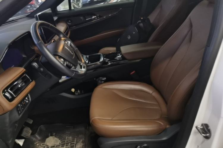Used Lincoln Nautilus 2021 2.0T Four-Wheel Drive Luxury Edition Left Front Seat
