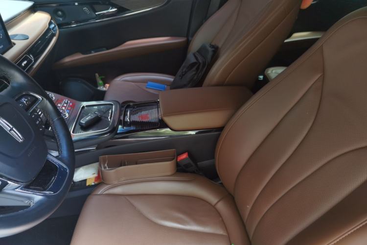 Used Lincoln Nautilus 2021 2.0T Four-Wheel Drive Luxury Edition Left Front Seat