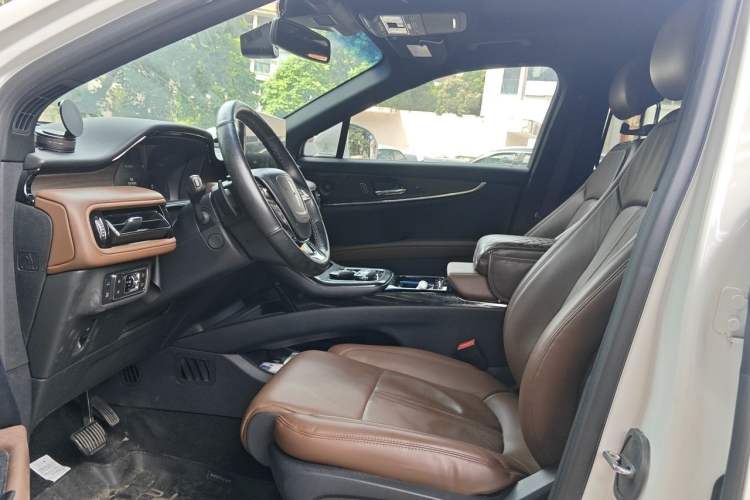 Used Lincoln Nautilus 2021 2.7T Four-Wheel Drive Prestige Edition Left Front Seat