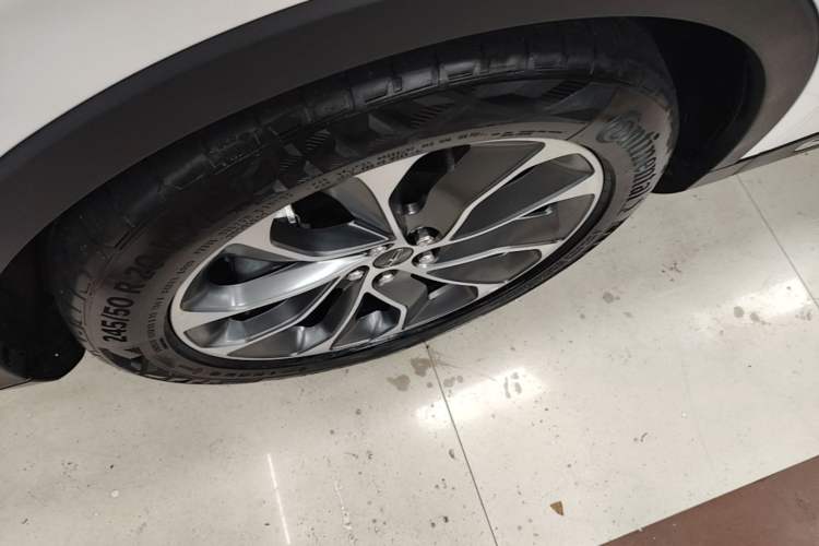 Used Lincoln Nautilus 2021 2.0T Four-Wheel Drive Luxury Edition Left Front Wheel Hub