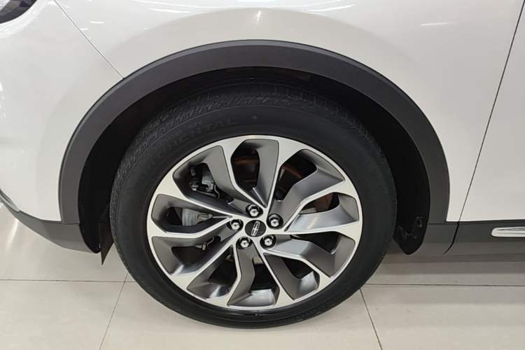 Used Lincoln Nautilus 2021 2.0T Four-Wheel Drive Luxury Edition Left Front Wheel Hub