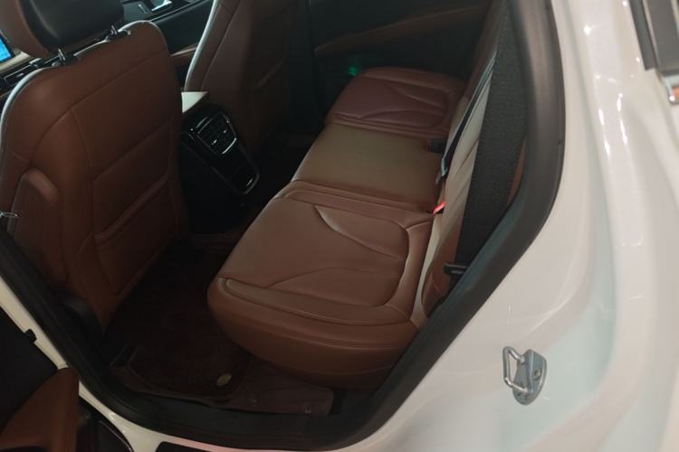 Used Lincoln Nautilus 2021 2.0T Four-Wheel Drive Luxury Edition Left Rear Seat