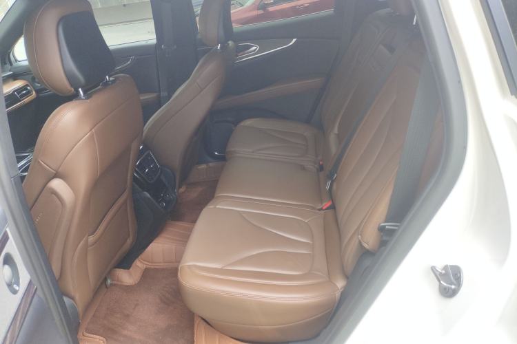 Used Lincoln Nautilus 2021 2.0T Four-Wheel Drive Luxury Edition Left Rear Seat