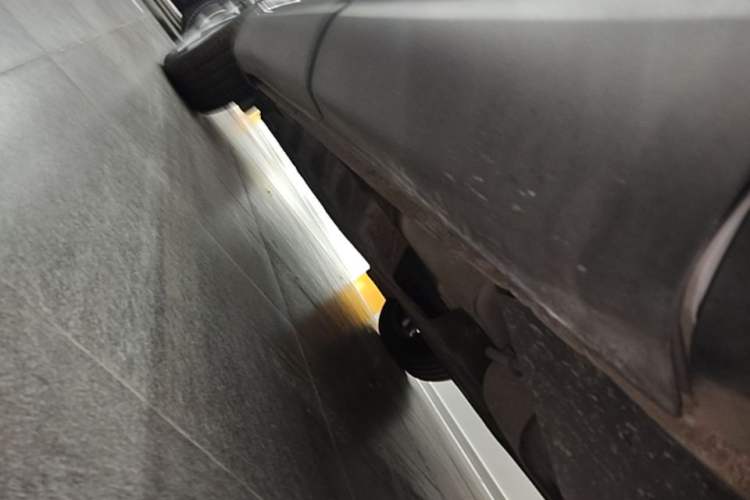 Used Lincoln Nautilus 2021 2.0T Four-Wheel Drive Luxury Edition Left Side Sill