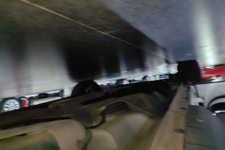 Used Lincoln Nautilus 2021 2.0T Four-Wheel Drive Luxury Edition Left Side Sill