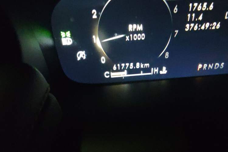 Used Lincoln Nautilus 2021 2.0T Four-Wheel Drive Luxury Edition Odometer Close Up