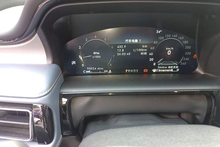 Used Lincoln Nautilus 2021 2.7T Four-Wheel Drive Prestige Edition Odometer Close Up