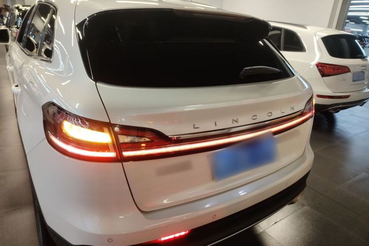 Used Lincoln Nautilus 2021 2.0T Four-Wheel Drive Luxury Edition Rear