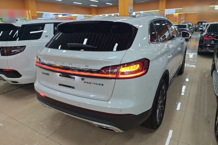 Used Lincoln Nautilus 2021 2.0T Four-Wheel Drive Luxury Edition Rear Right 45 Deg