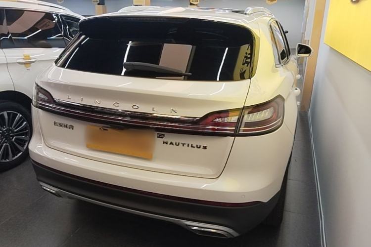 Used Lincoln Nautilus 2021 2.0T Four-Wheel Drive Luxury Edition Rear Right 45 Deg