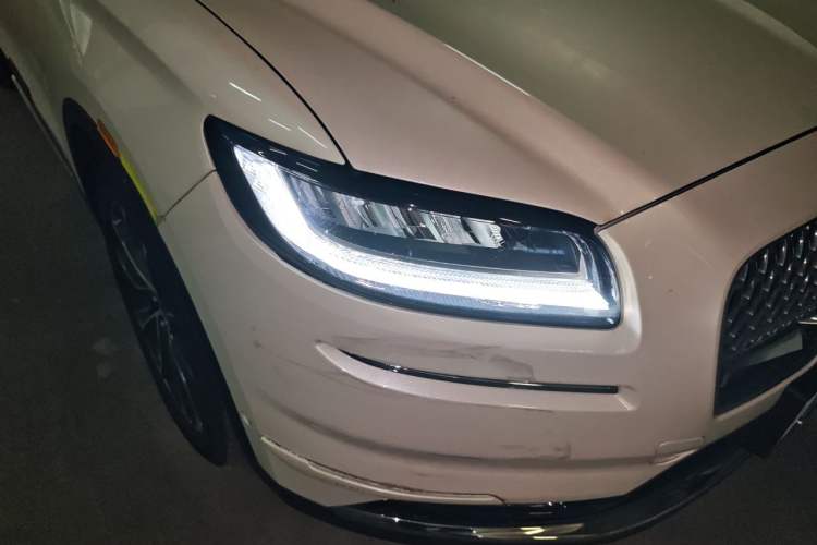 Used Lincoln Nautilus 2021 2.0T Four-Wheel Drive Luxury Edition Right Front Headlight