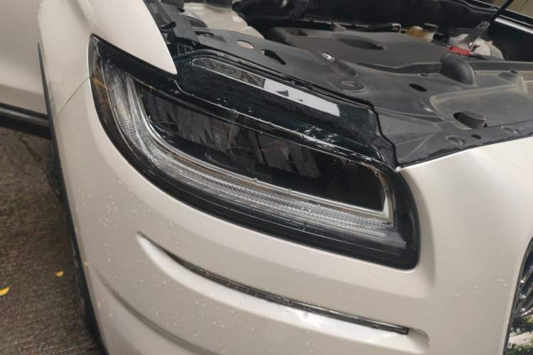 Used Lincoln Nautilus 2021 2.0T Four-Wheel Drive Luxury Edition Right Front Headlight