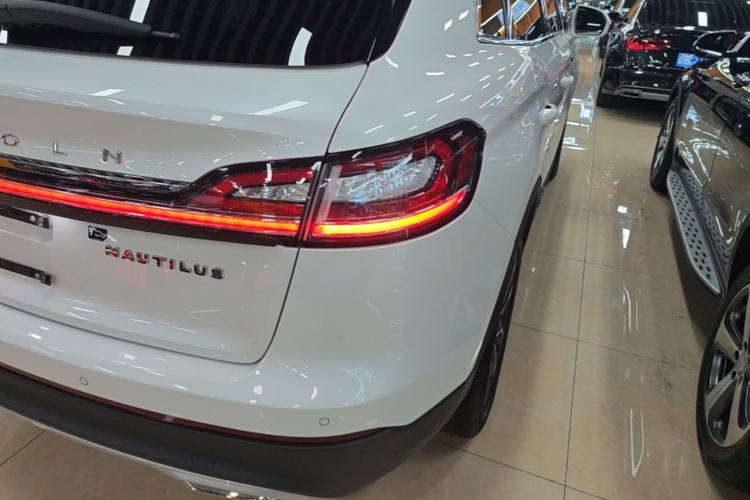 Used Lincoln Nautilus 2021 2.0T Four-Wheel Drive Luxury Edition Right Rear Taillight