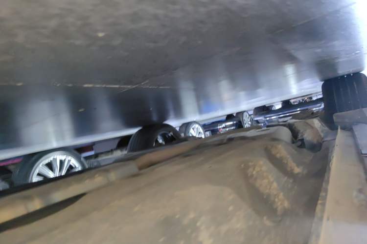 Used Lincoln Nautilus 2021 2.0T Four-Wheel Drive Luxury Edition Right Side Sill
