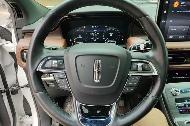 Used Lincoln Nautilus 2021 Revised Version 2.7T Four-Wheel Drive Prestige Edition Steering Wheel