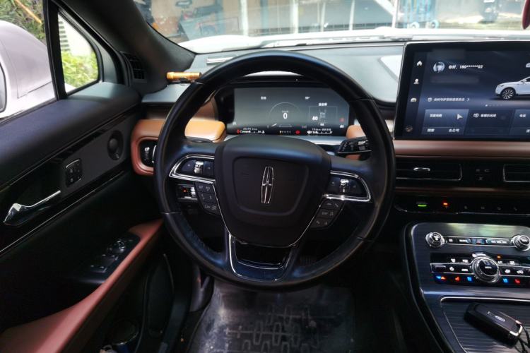Used Lincoln Nautilus 2021 2.0T Four-Wheel Drive Luxury Edition Steering Wheel