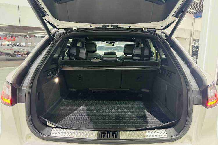 Used Lincoln Nautilus 2021 2.0T Four-Wheel Drive Luxury Edition Trunk