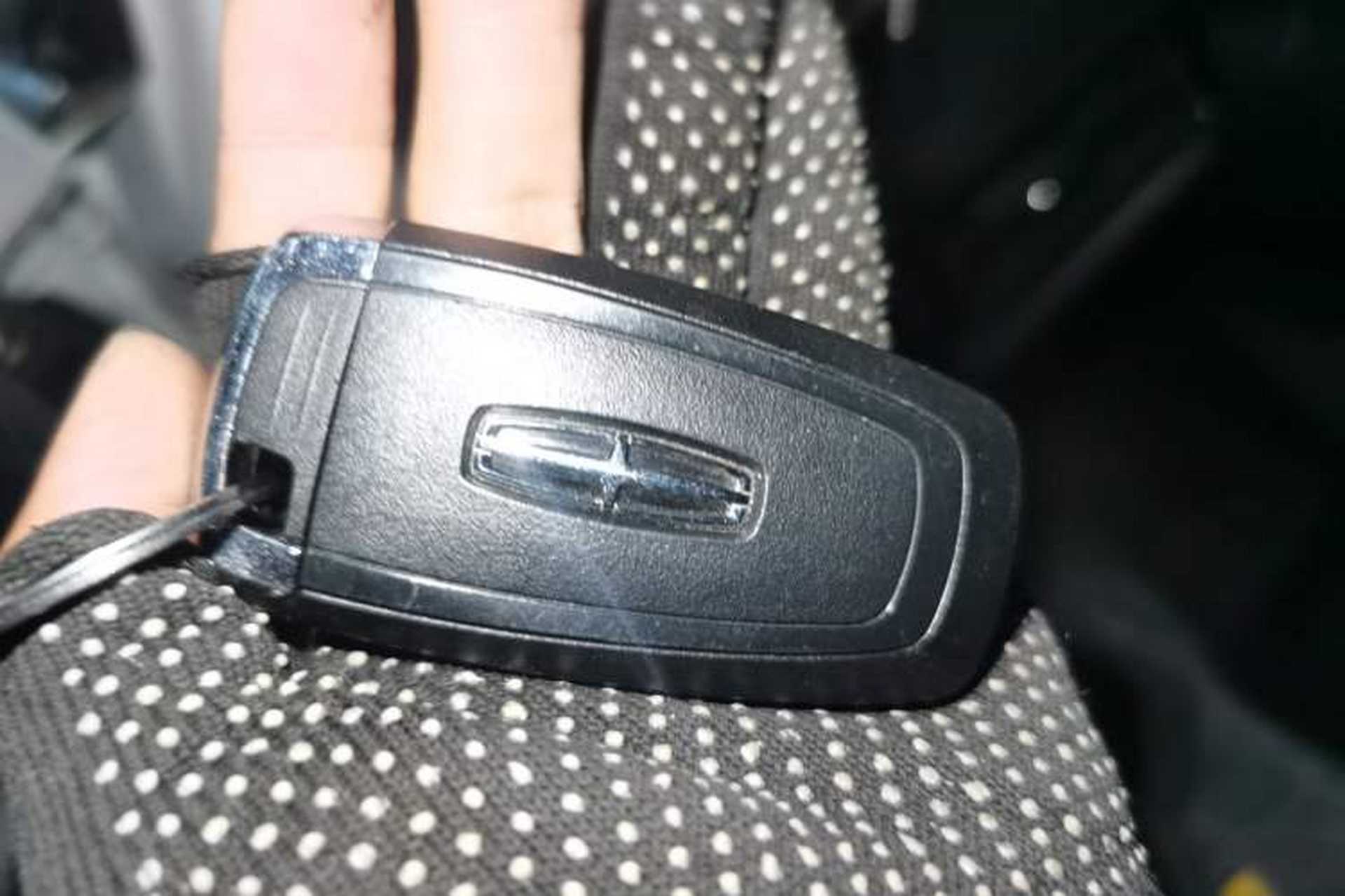 Used Lincoln Nautilus 2021 2.0T Four-Wheel Drive Luxury Edition Vehicle Key