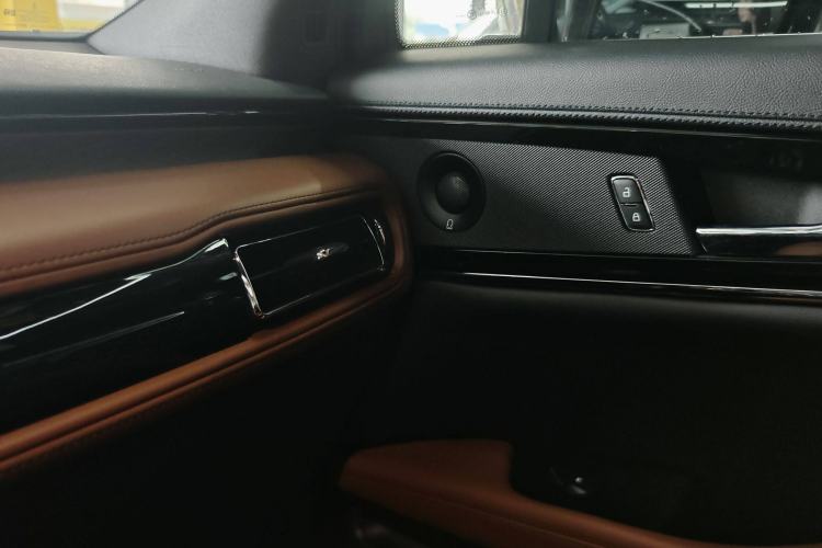 Used Lincoln Nautilus 2022 2.7T Four-Wheel Drive Luxury Edition Audio And AC Panel