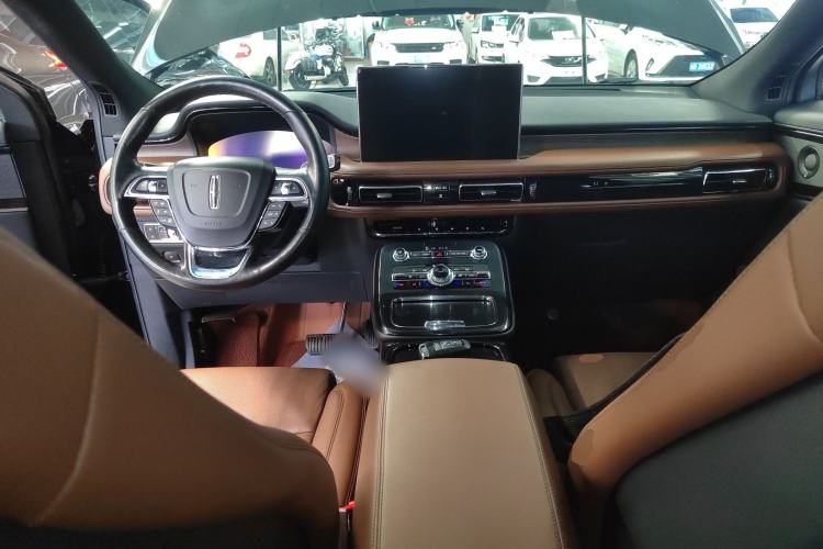Used Lincoln Nautilus 2022 2.7T Four-Wheel Drive Luxury Edition Center Console