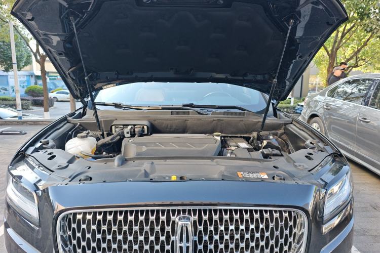 Used Lincoln Nautilus 2022 2.7T Four-Wheel Drive Luxury Edition Engine Bay
