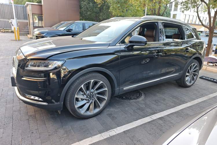Used Lincoln Nautilus 2022 2.7T Four-Wheel Drive Luxury Edition Exterior 3