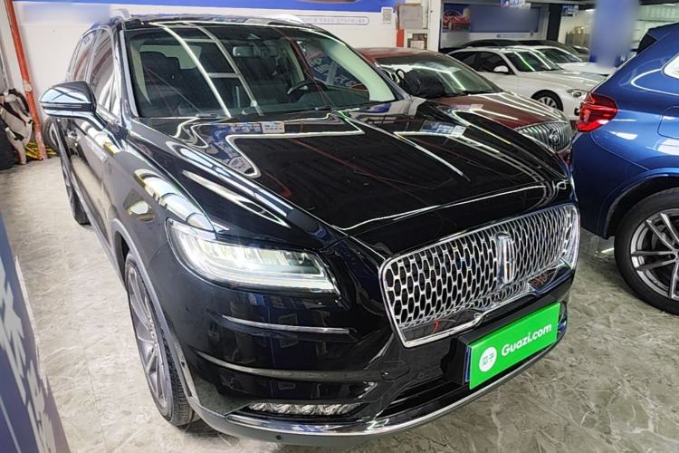 Used Lincoln Nautilus 2022 2.7T Four-Wheel Drive Luxury Edition Front Right 45 Deg