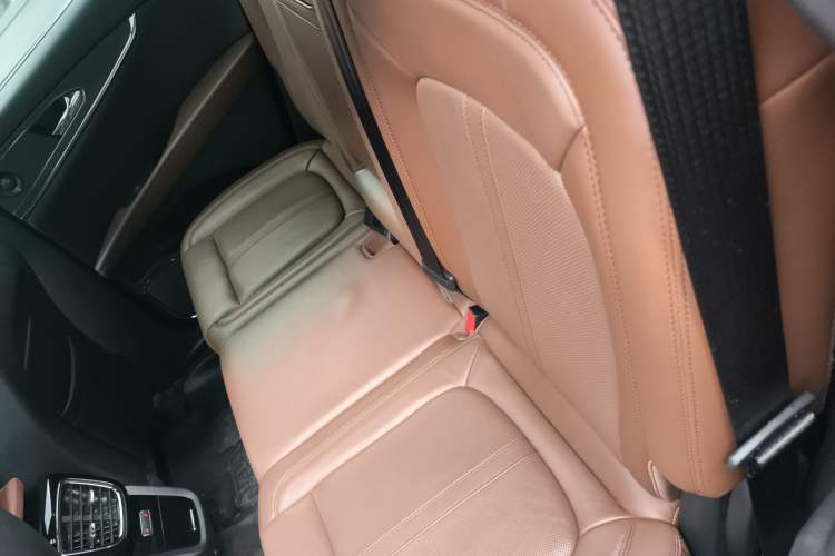 Used Lincoln Nautilus 2022 2.7T Four-Wheel Drive Luxury Edition Interior 4